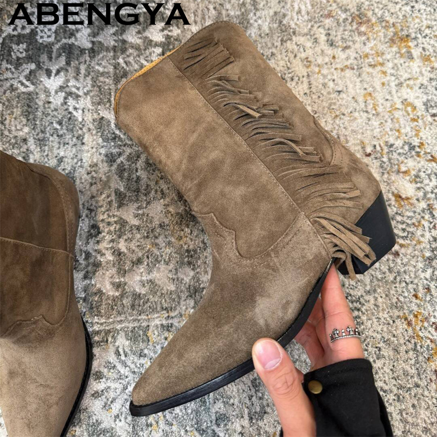 Bottines de styliste à pompons - Ethnic Fashion Week avis et prix