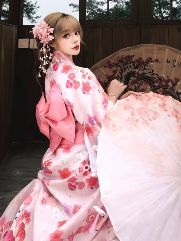 Kimono japonais traditionnel,  - Ethnic Fashion Photography avis et prix